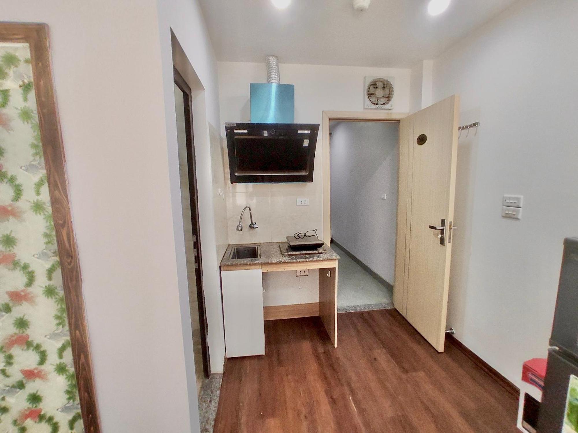 Era Apartment Ham Long Ханой Екстериор снимка