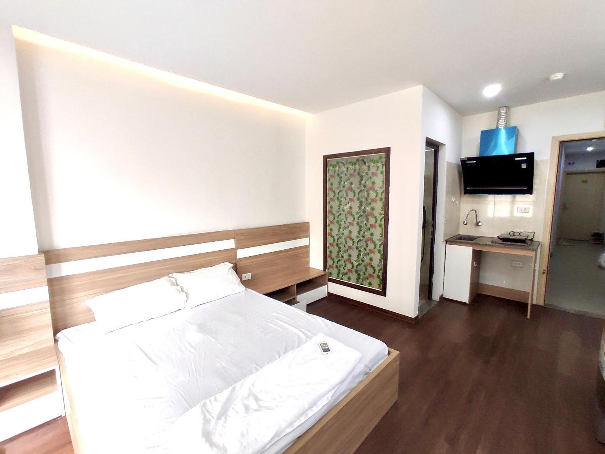 Era Apartment Ham Long Ханой Екстериор снимка