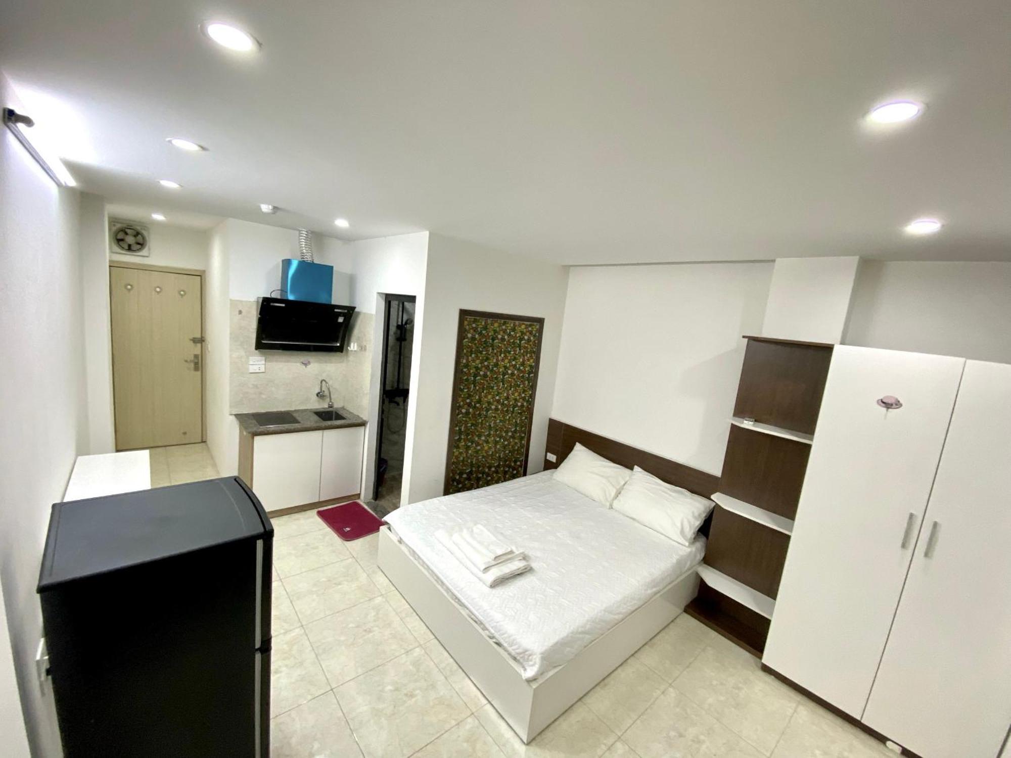 Era Apartment Ham Long Ханой Екстериор снимка