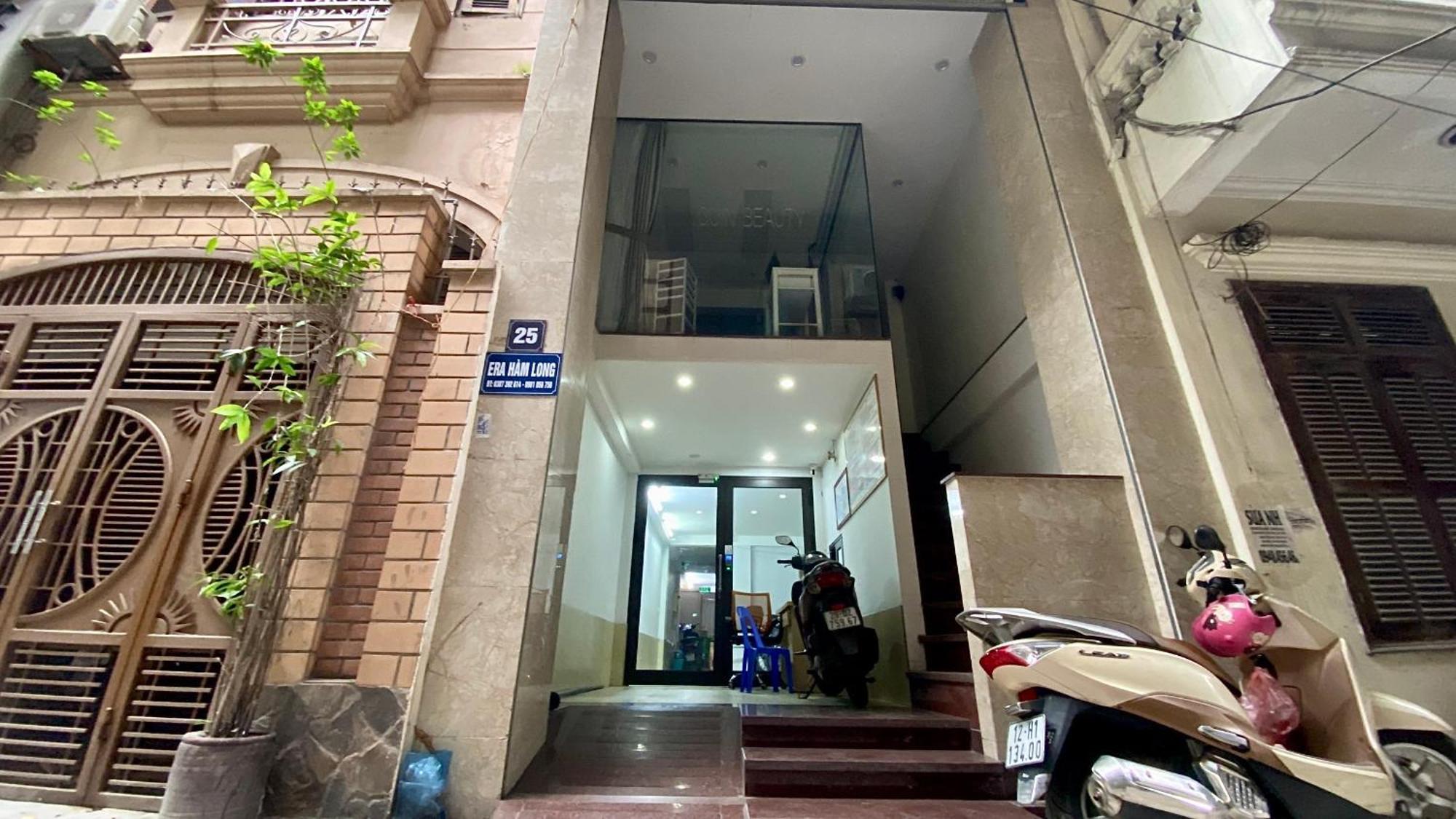 Era Apartment Ham Long Ханой Екстериор снимка