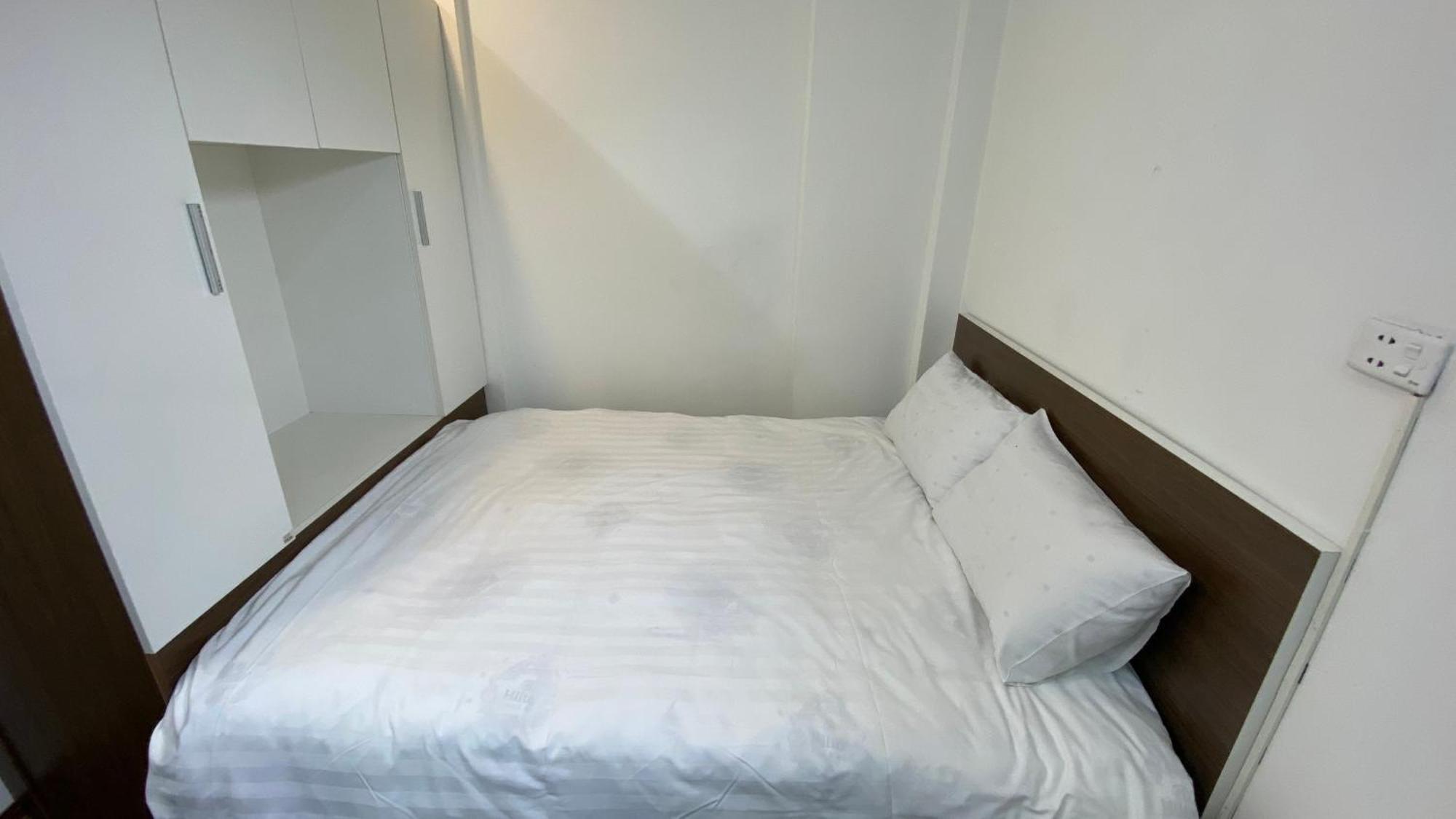 Era Apartment Ham Long Ханой Екстериор снимка